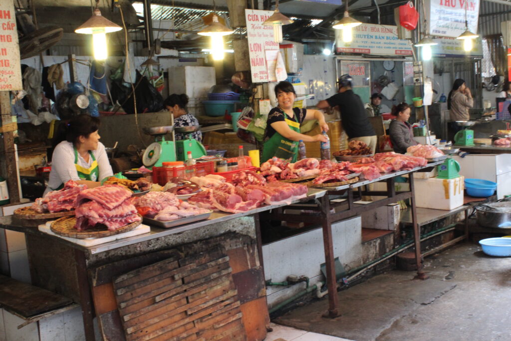 Místní trh s masem Vietnam